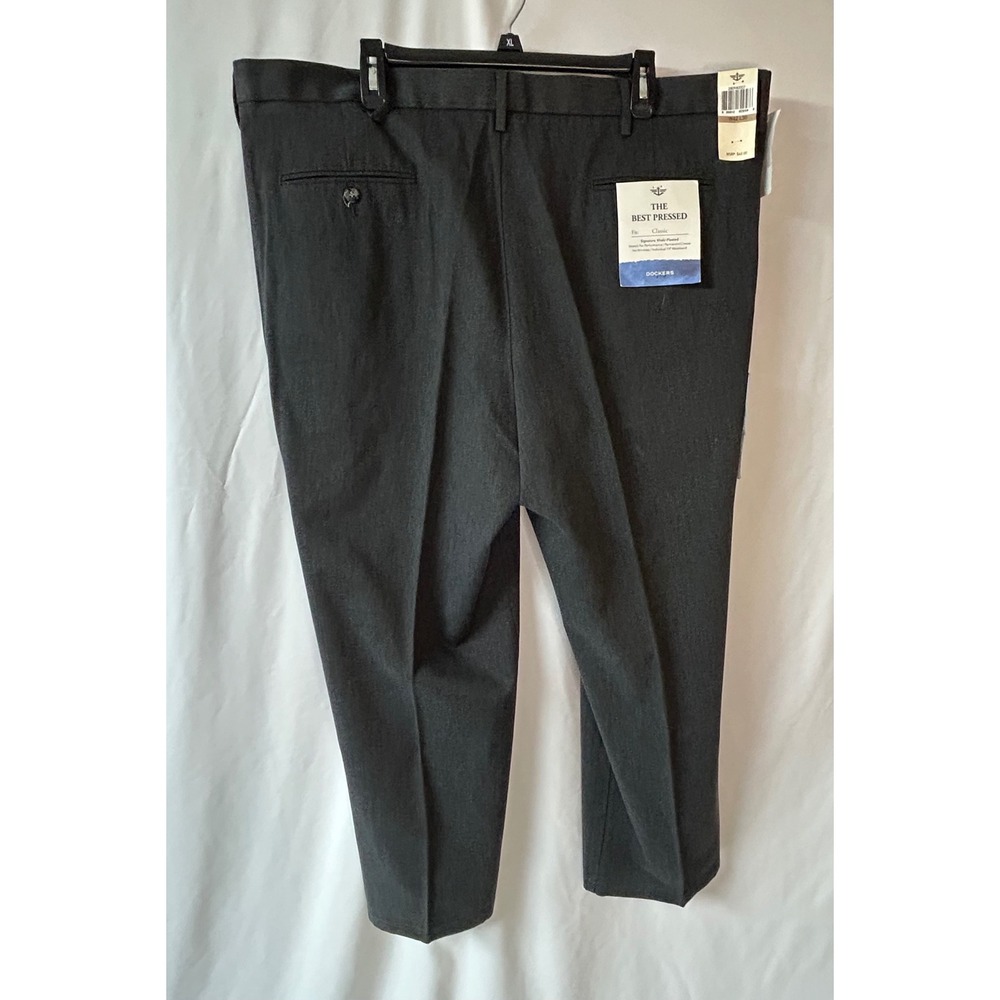 Dockers The Best Pressed Pleated Classic Fit Khaki Pants Charcoal NWT Mens 42x30 - Picture 15 of 16